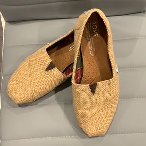 Tom’s - Burlap Slip- On Shoes - size 6